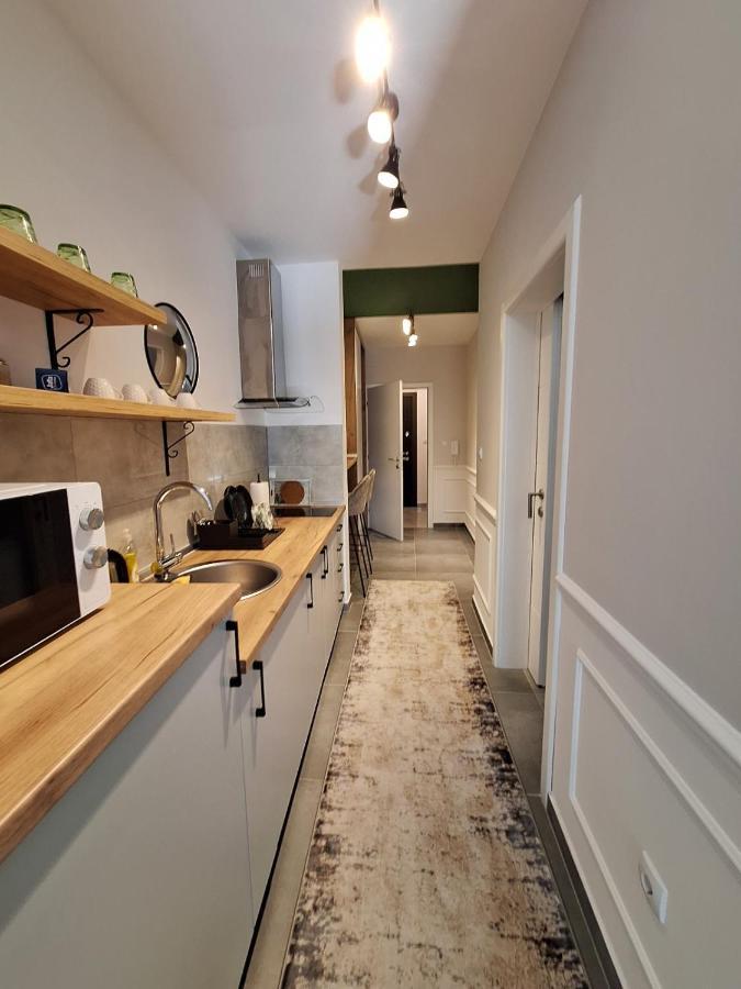 Azimut Apartman Бієліна Екстер'єр фото